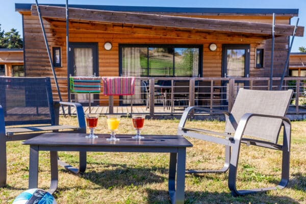 Cottage en bois au camping les sous bois du lac