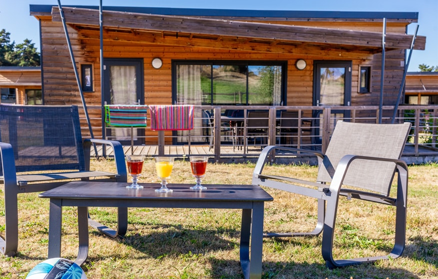 Cottage en bois au camping les sous bois du lac