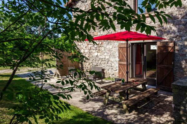 Location de gîte en Lozère au camping 3 étoiles Les sous bois du lac