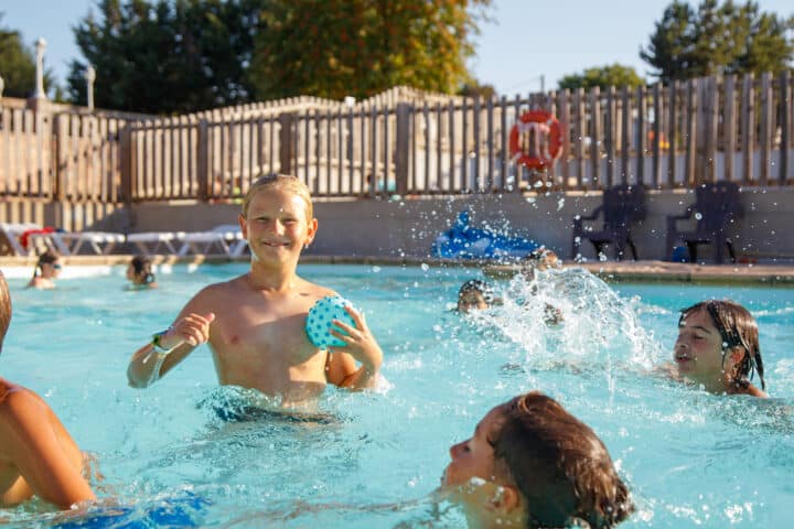 Camping 3 étoiles avec piscine chauffée l'été