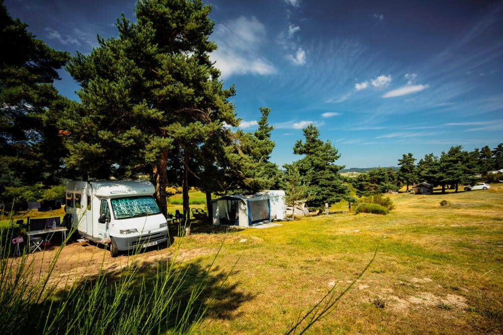 Camper à Langogne à proximité du lac de Naussac