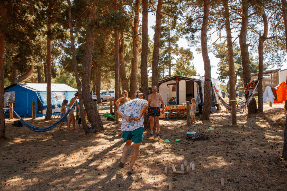 Camper proche du lac de Naussac